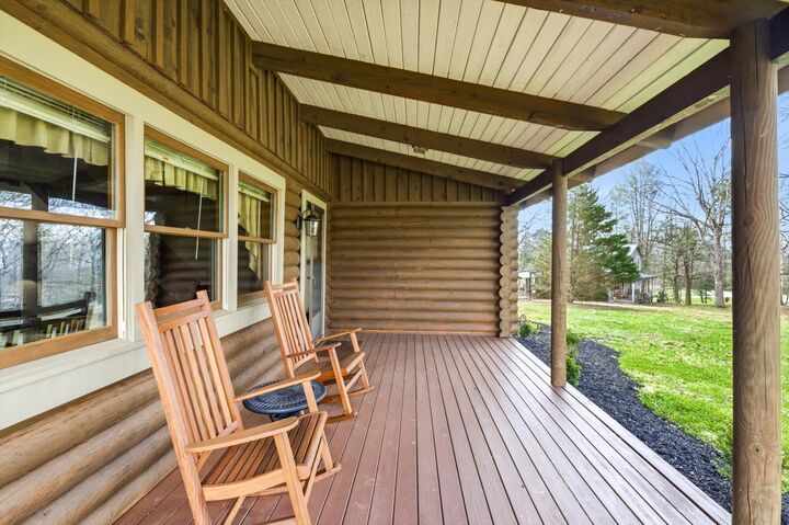 Property Photo:  209 County Road 576  TN 37329 