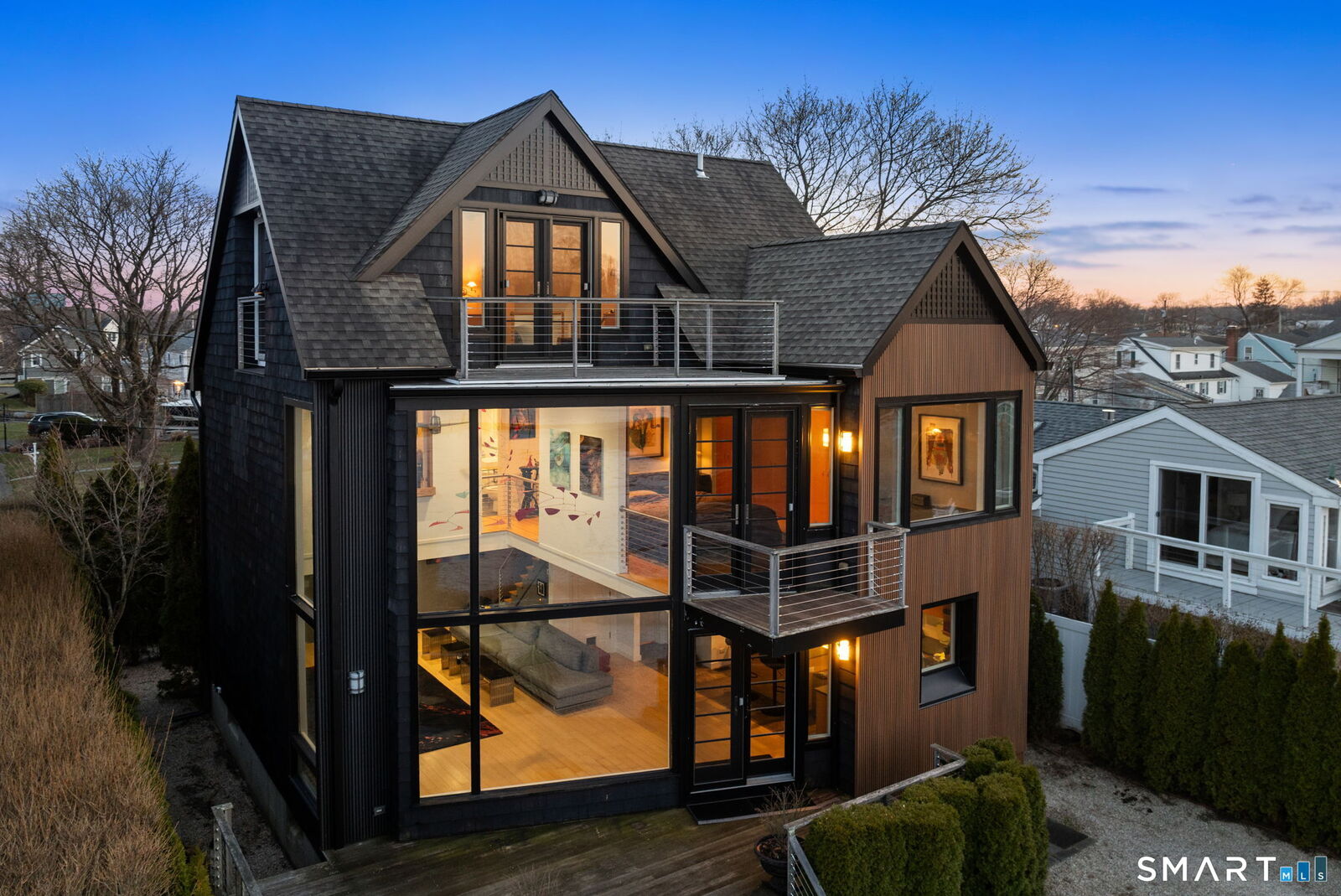 Property Photo:  17 Seabreeze Place  CT 06854 