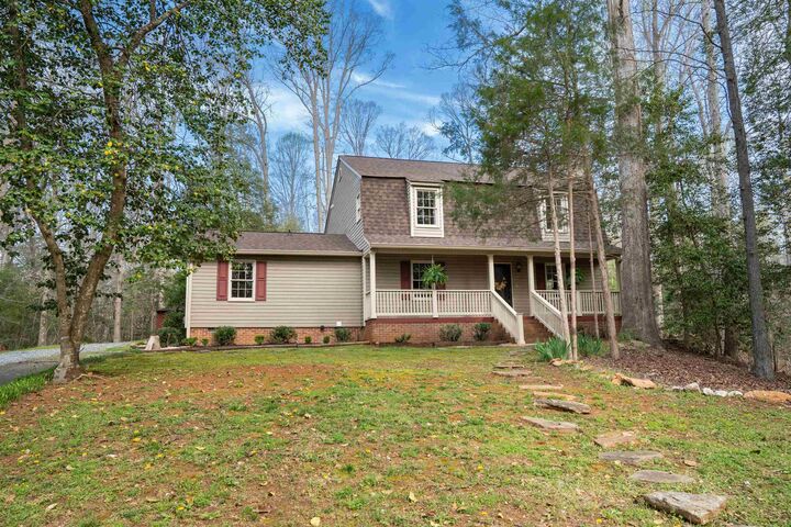 Property Photo:  122 River Ridge Drive  SC 29369-9729 