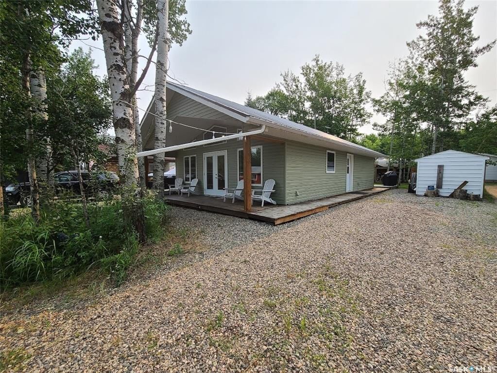 Photo de la propriété:  1327 Kewatin Lane  SK S0M 1J0 