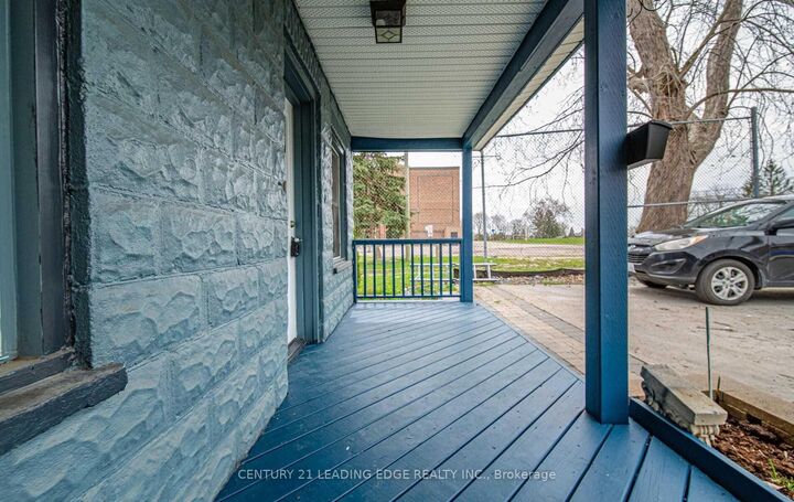 Property Photo:  273 Clarke Street  ON L1H 5G4 