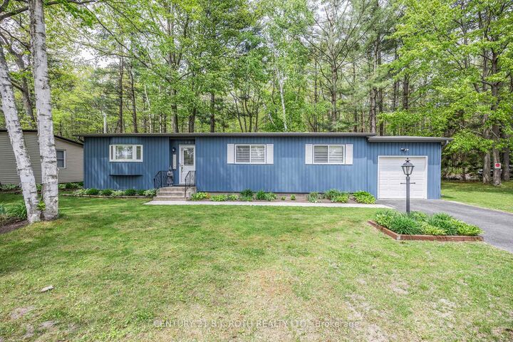 Property Photo:  10 Allen Drive N  ON L9Z 1K5 