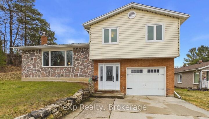 1 Centennial Drive — photo 1