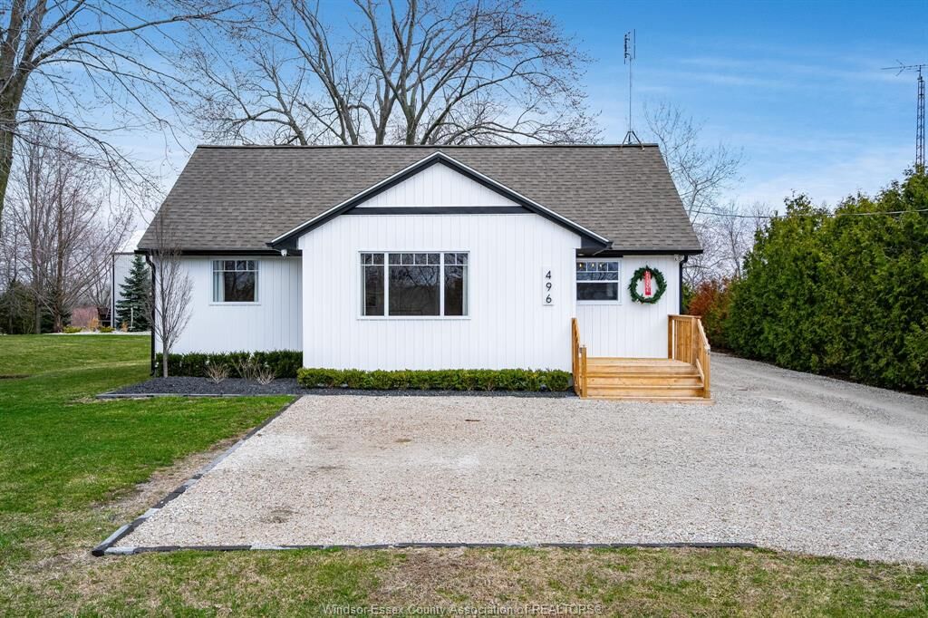 Property Photo:  496 County Rd 34  ON N0P 2G0 