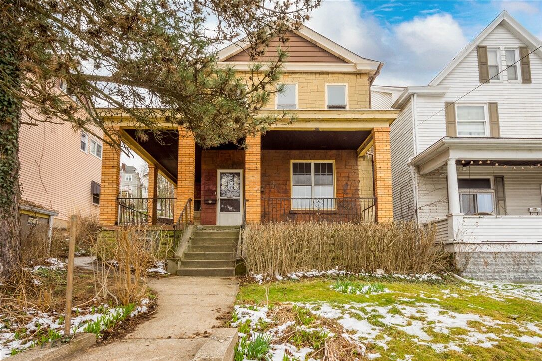 Property Photo: 208 Linnview Ave. PA 15210