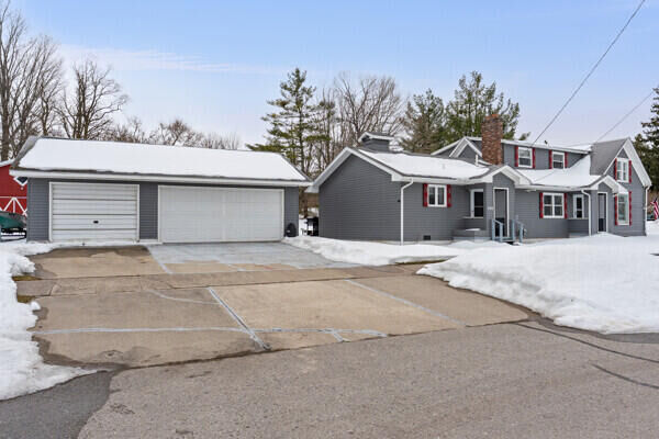 Property Photo:  300 Lynn Street  MI 49746 