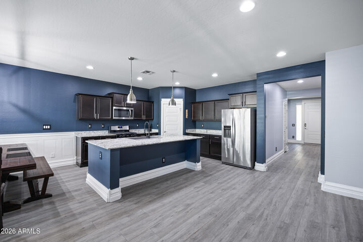 Property Photo: 624 W Blue Ridge Drive AZ 85140