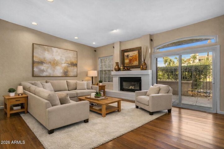 Property Photo:  10015 E Mountain View Road 1002  AZ 85258 