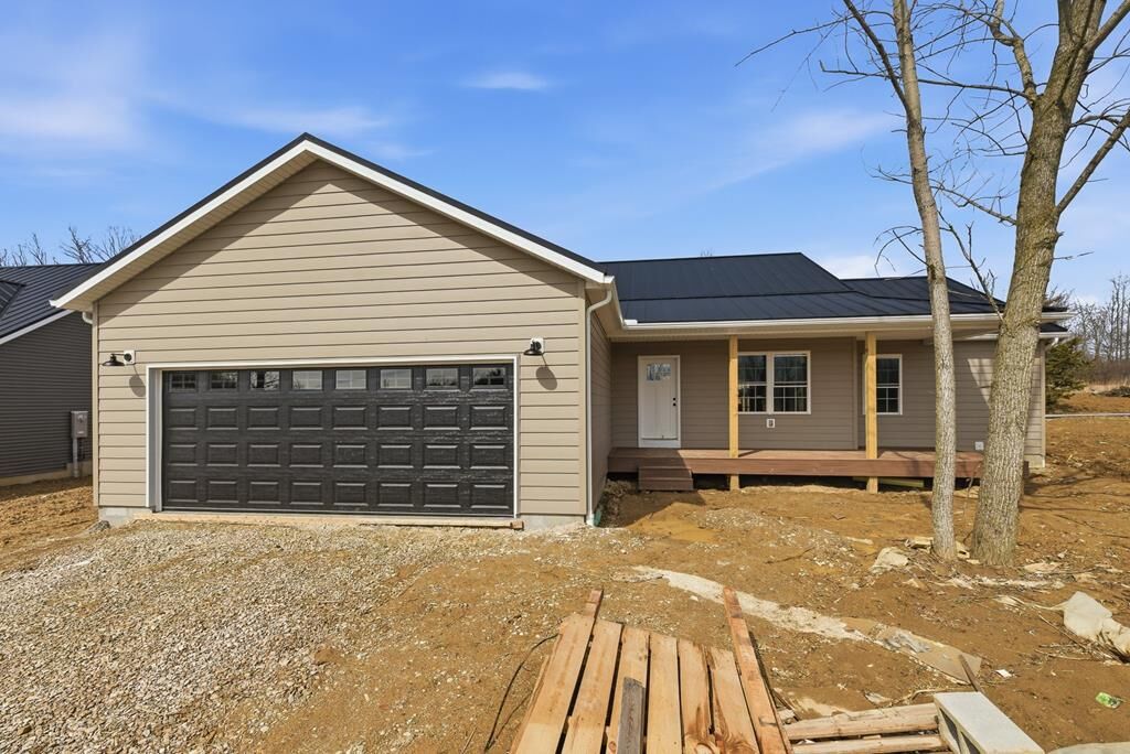 Property Photo:  69 Hickey  OH 44805 