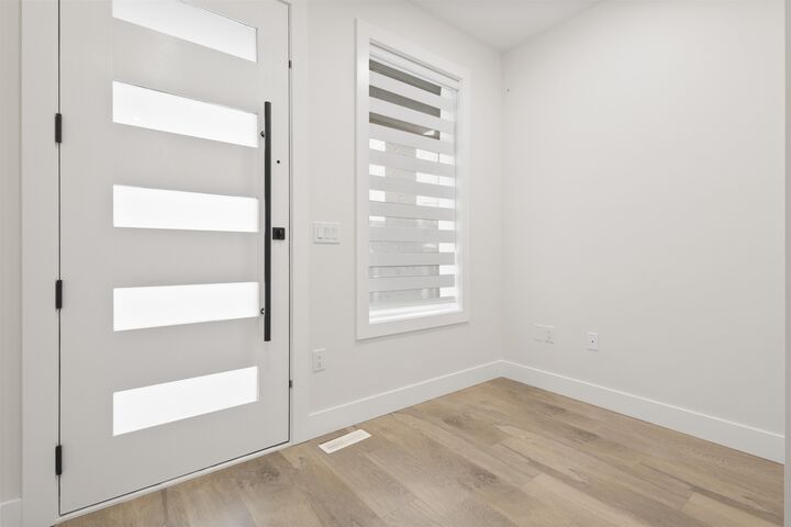 Property Photo: 32545 Higginbottom Court BC V2V 2T7