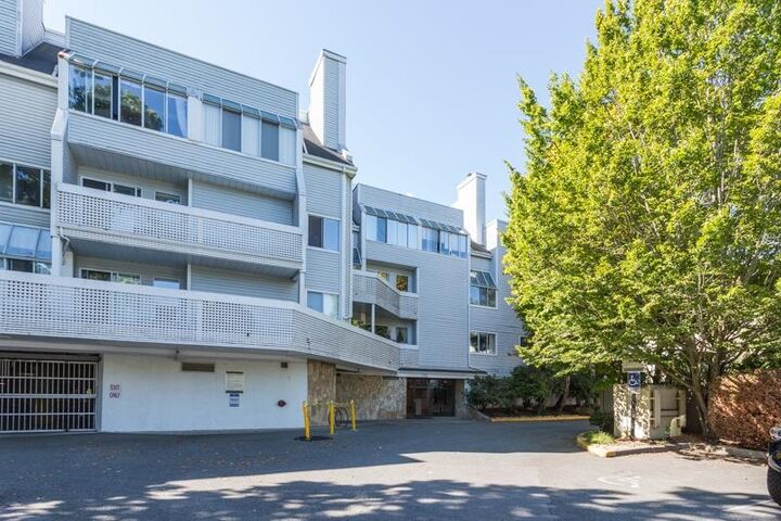 7751 Minoru Boulevard 114 — photo 1