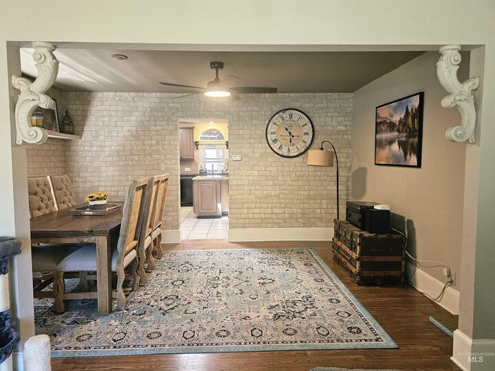 Property Photo:  712 3rd St  ID 83501 