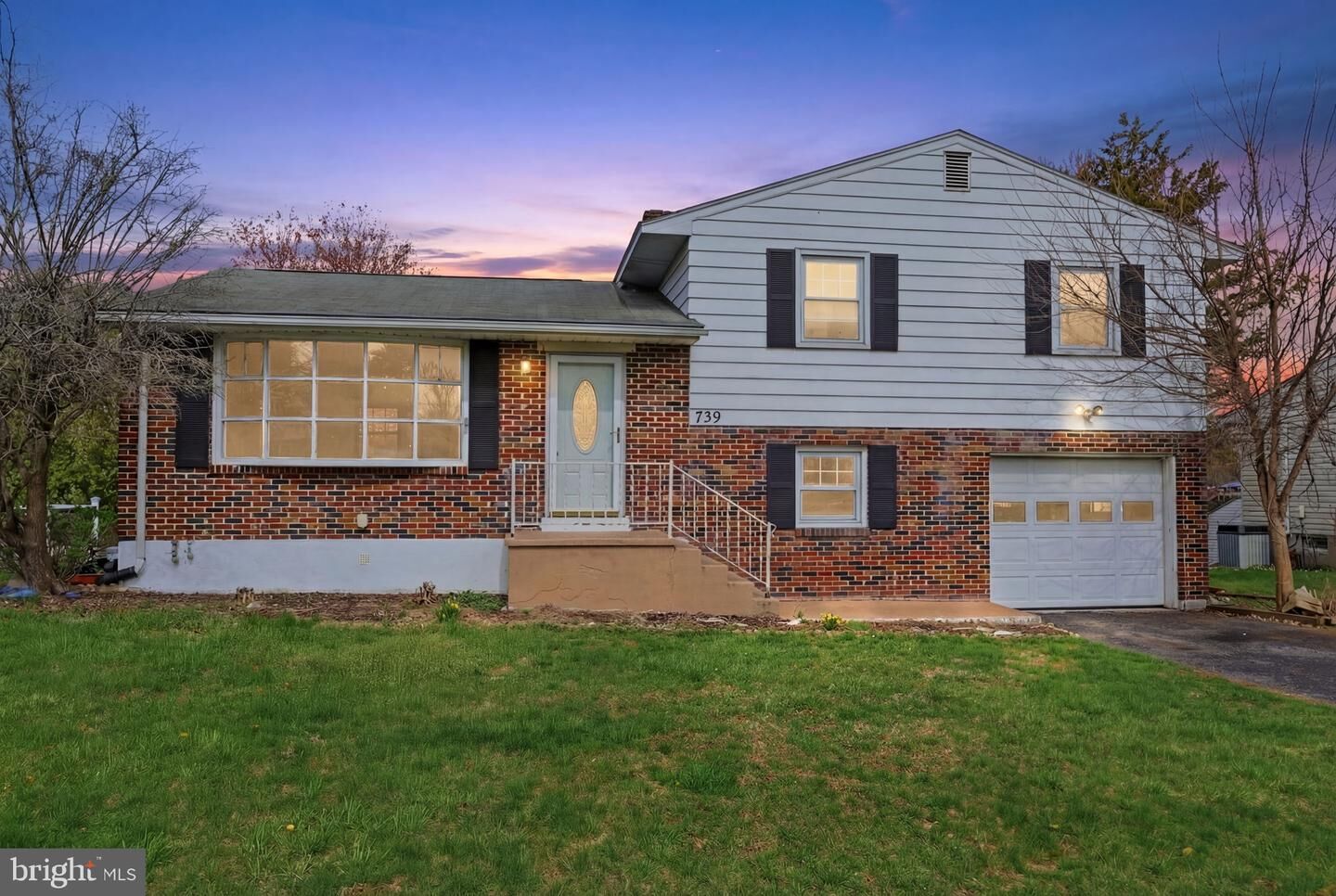 Property Photo:  739 Henry Drive  PA 18049 