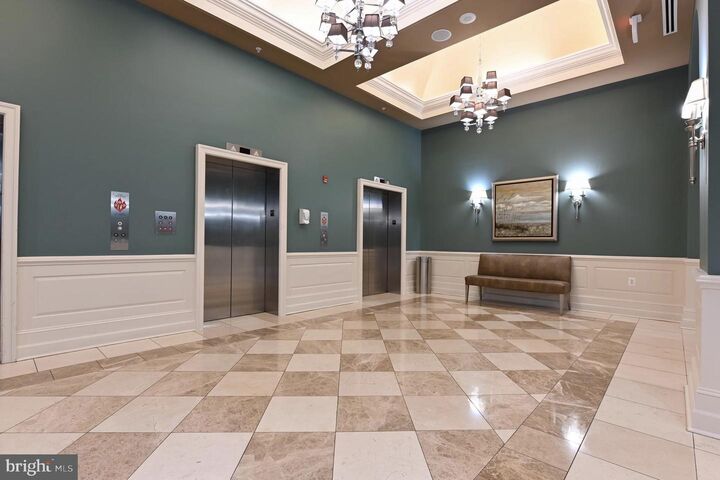 Property Photo:  1915 Towne Centre Boulevard 513  MD 21401 