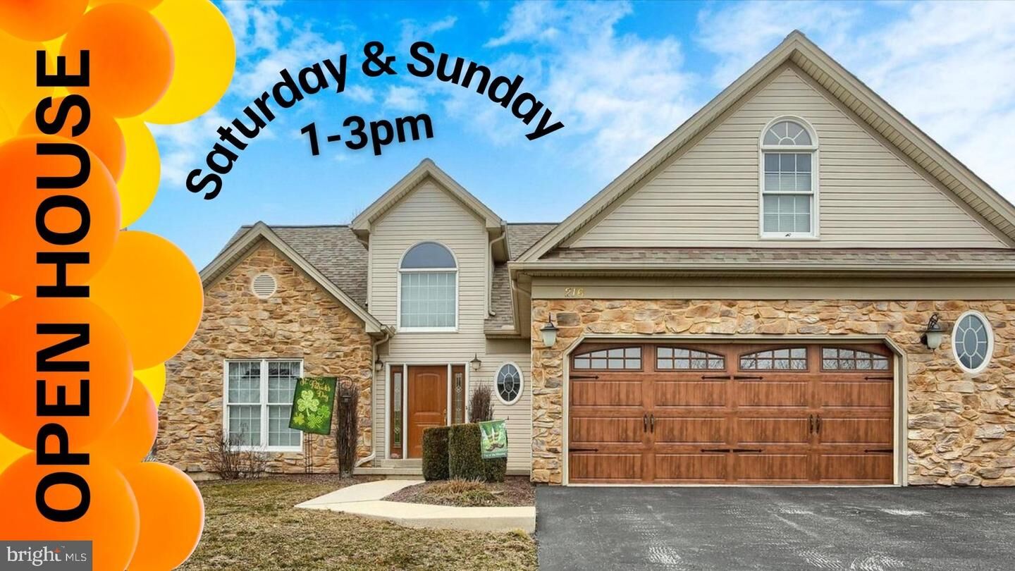 Property Photo: 216 Fox Grove Place PA 17036