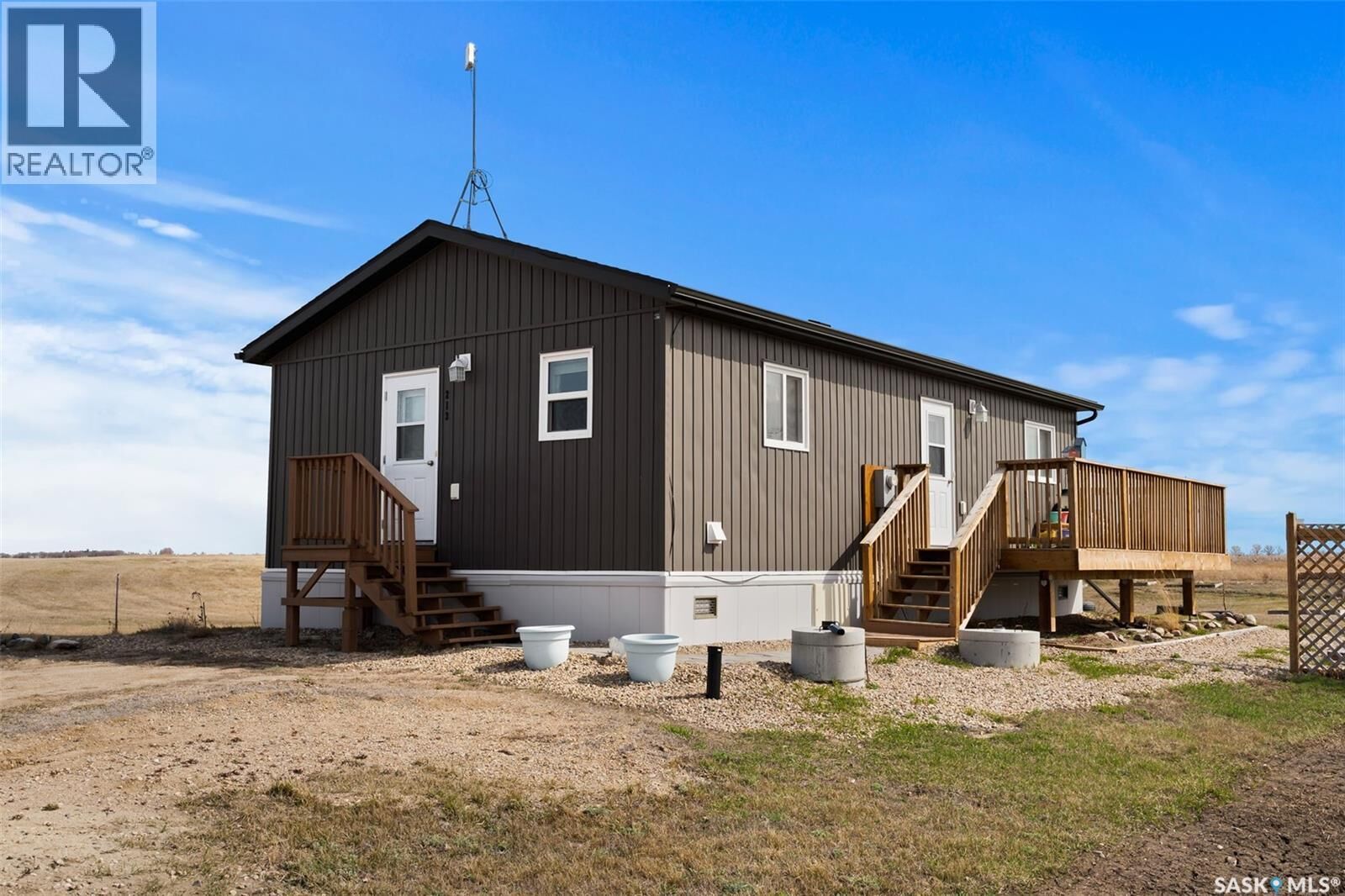 Property Photo: 213 Barber Road SK S0G 4V0