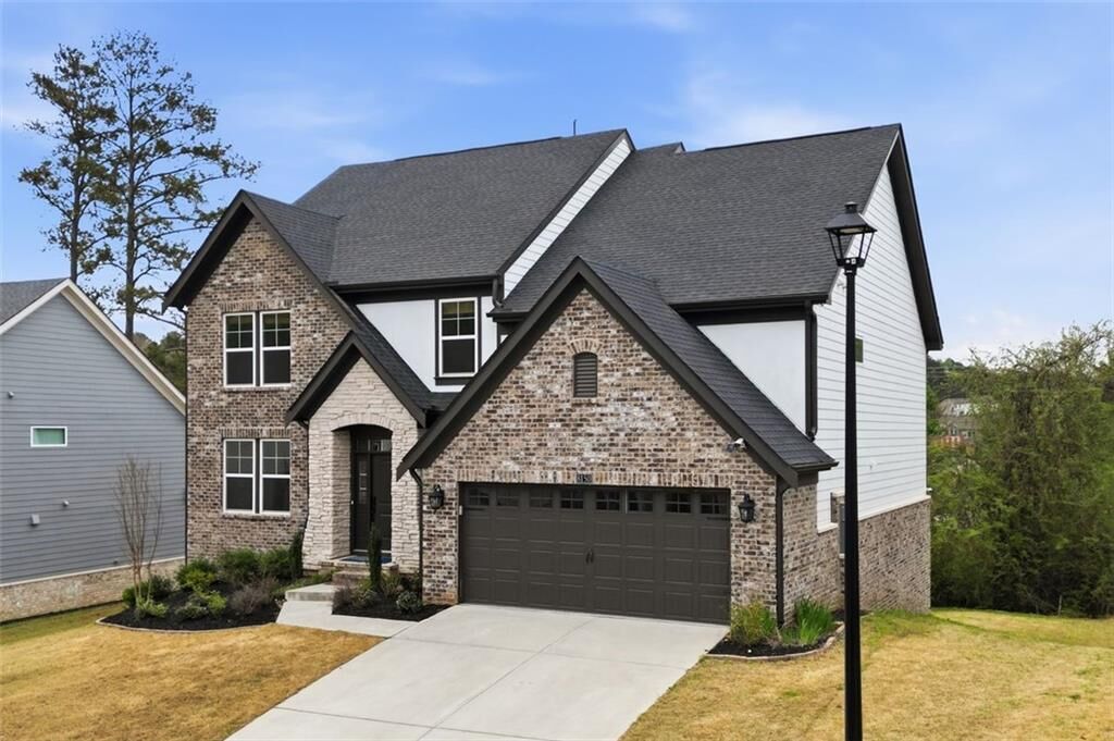 Property Photo:  8150 Scenic Ridge Way  GA 30107 