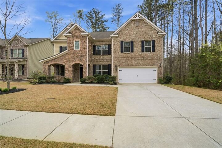 Property Photo: 3795 Gardenside Court GA 30004