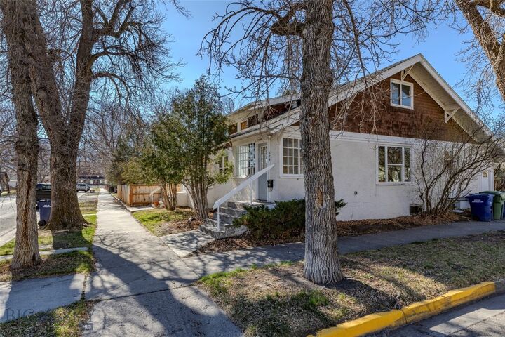 Property Photo:  327 & 329 N 2nd Street 2  MT 59047 