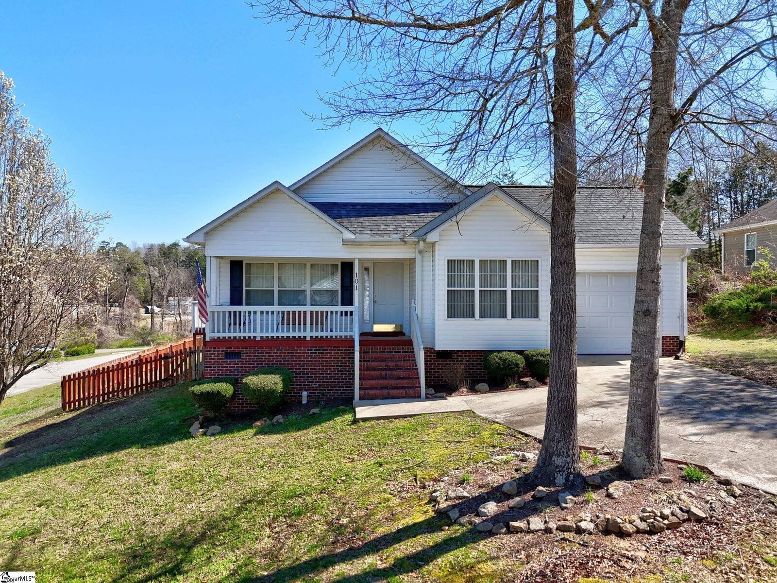 Property Photo:  101 Forrester Drive  SC 29657 