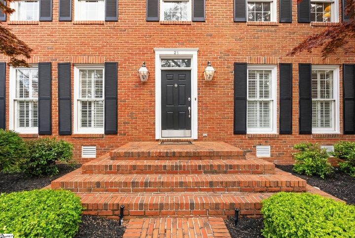 Property Photo: 21 Oak Crest Court SC 29605