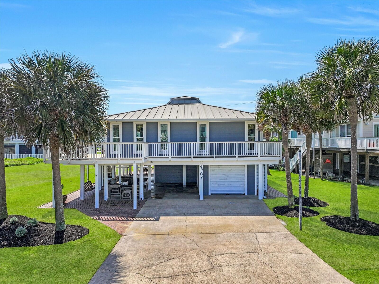 Property Photo:  4207 Maison Rouge Court  TX 77554 