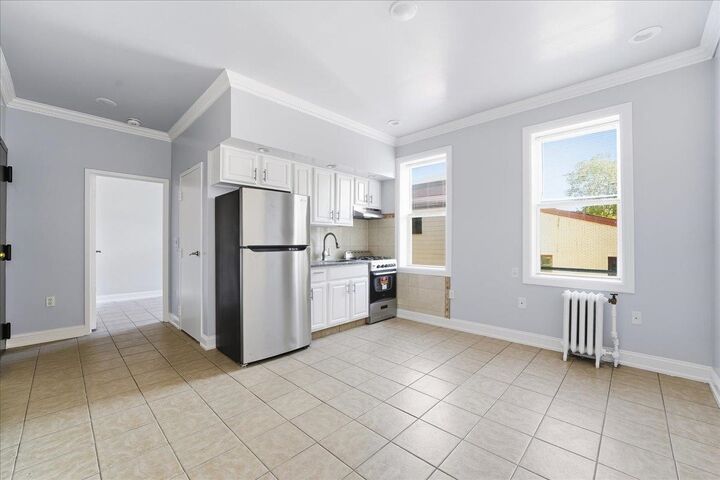 Property Photo: 3-5 Potter Pl 2B NJ 07086