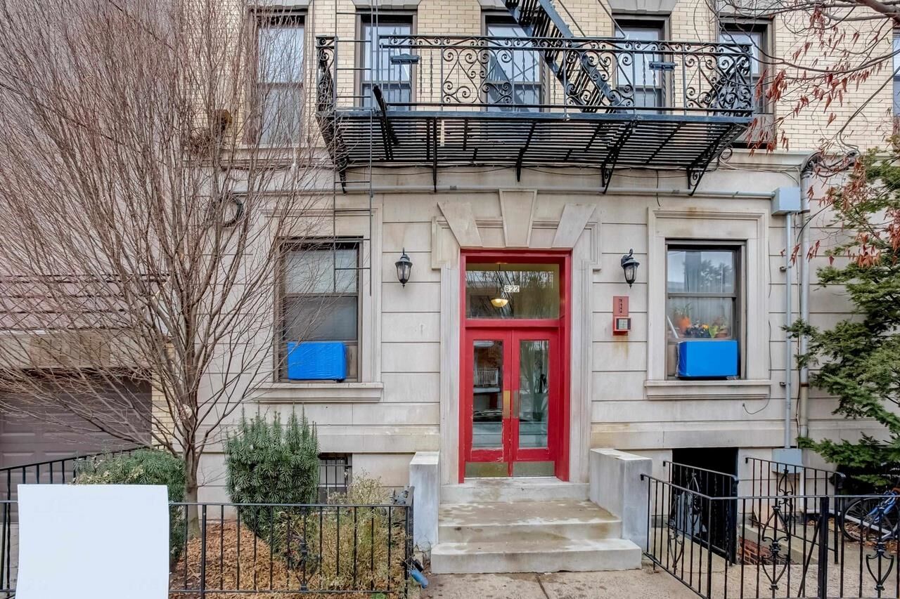 Property Photo:  622 Park Ave 1A  NJ 07030 