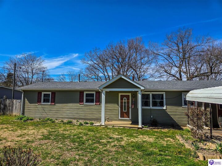 Property Photo:  483 Smith Street  KY 40160 