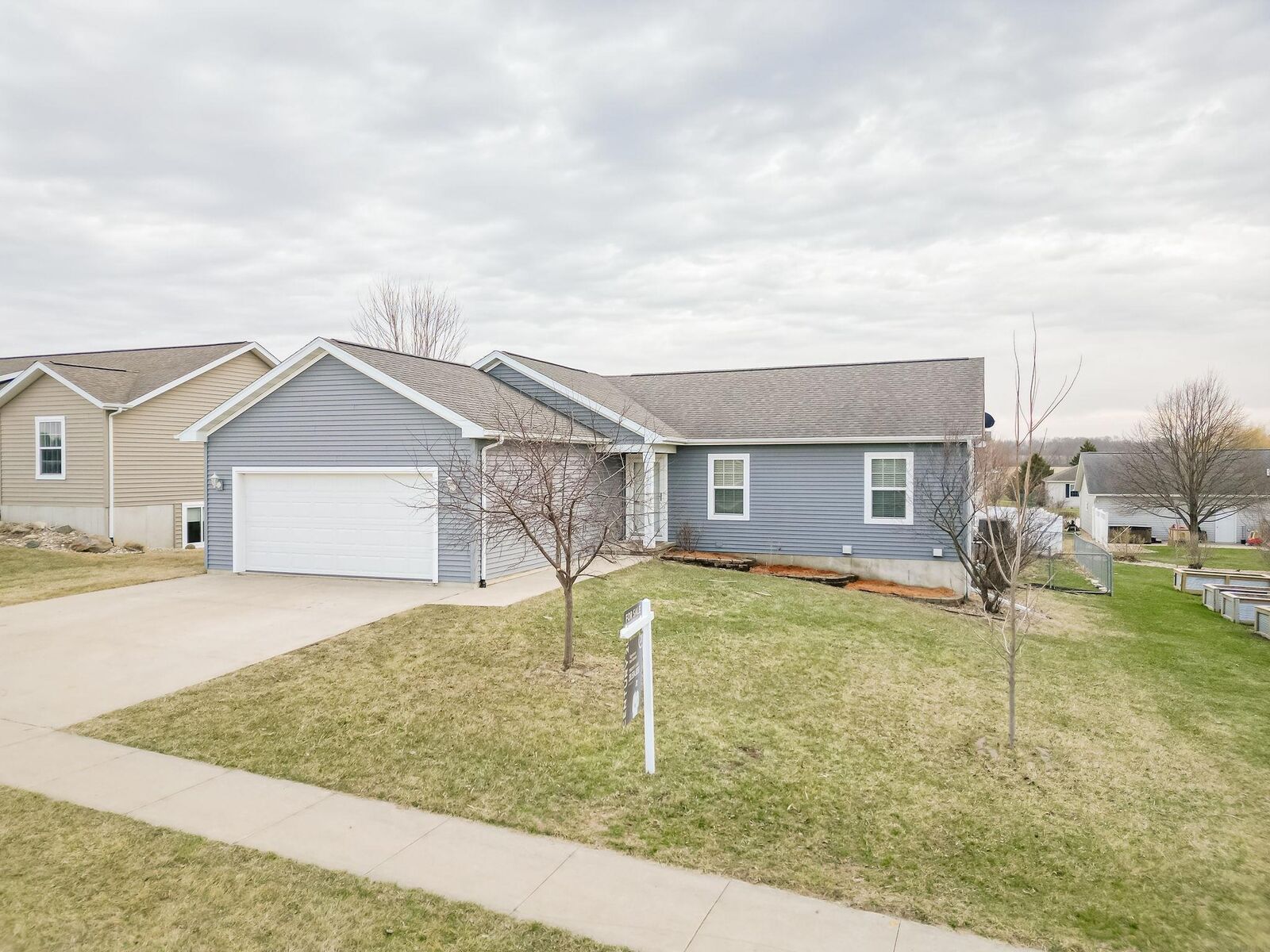 Property Photo:  3610 Viola Drive  IA 50677 