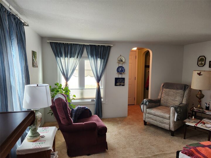 Property Photo:  108 Prairie Street  IA 50219 