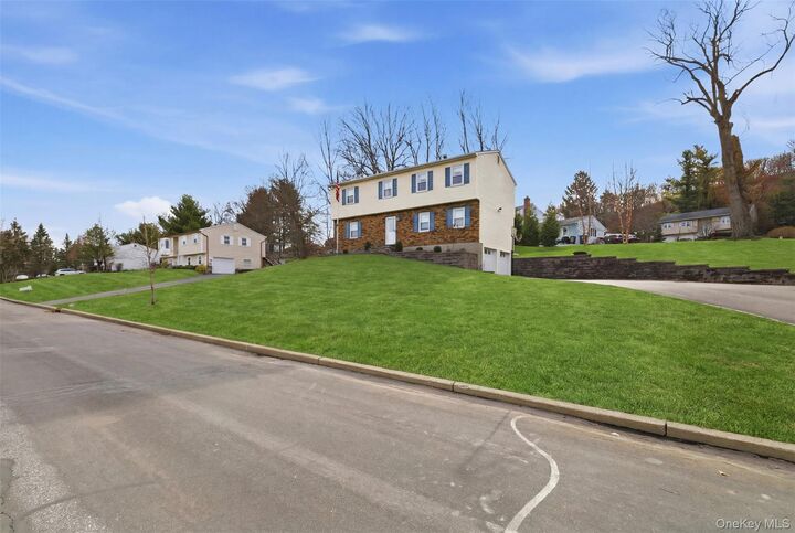 Property Photo:  62 Woodland Road  NY 10930 