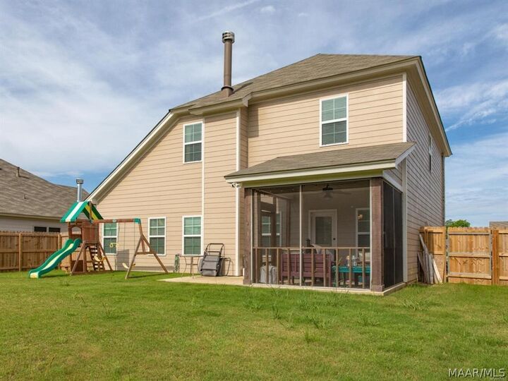 Property Photo:  500 Lismore Place  AL 36117 