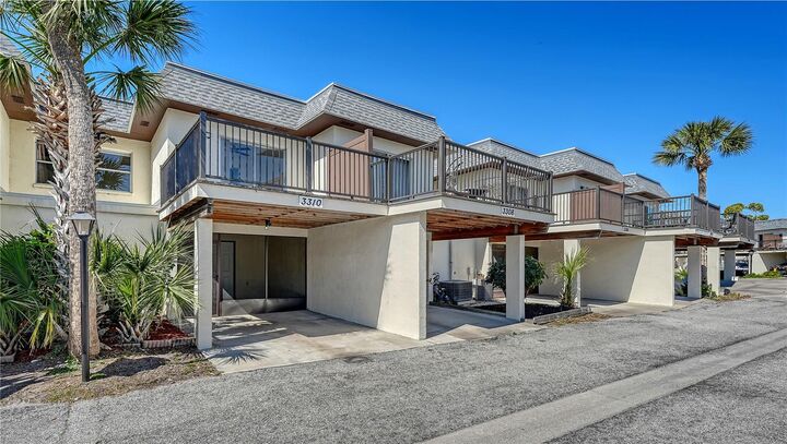 Property Photo:  3310 Ramblewood Place  FL 34237 