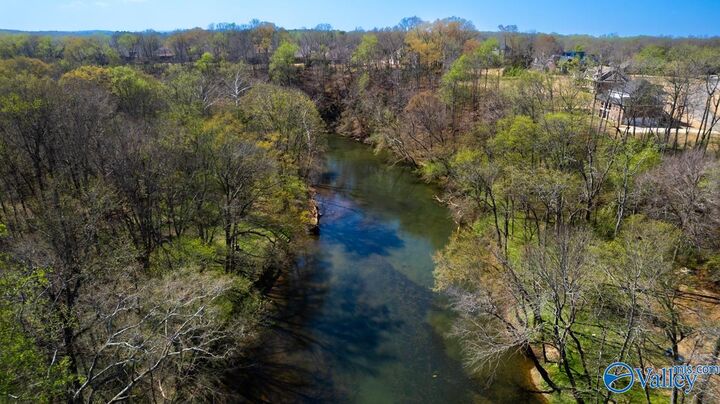 Property Photo:  5.59 Acres Finlen Road  AL 35811 