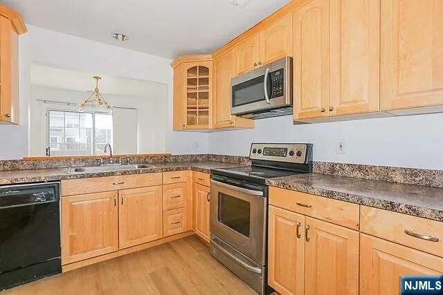 Property Photo:  1430 Westgate Drive 8201  NJ 07024 