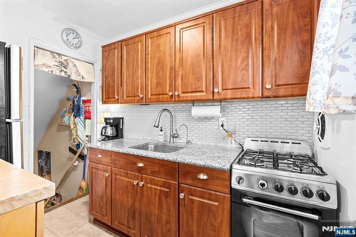 Property Photo: 1292 Teaneck Road B NJ 07666