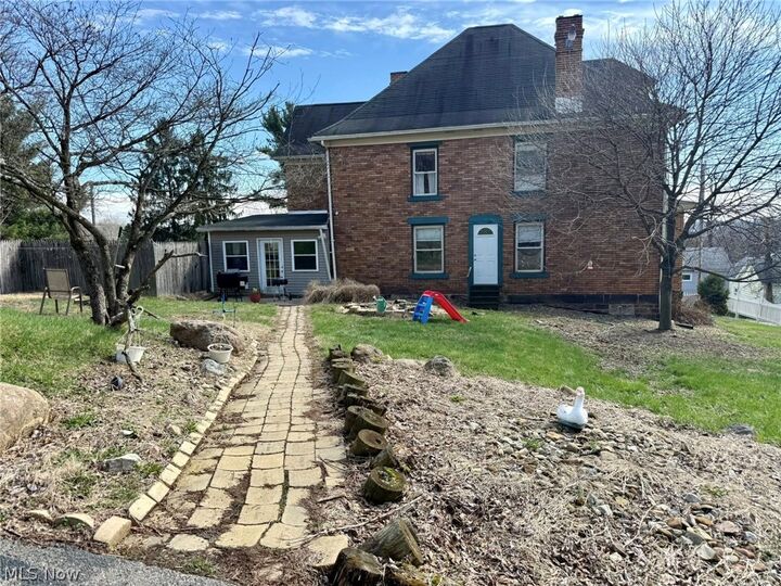 Property Photo:  305 Gardendale Street  OH 43920 