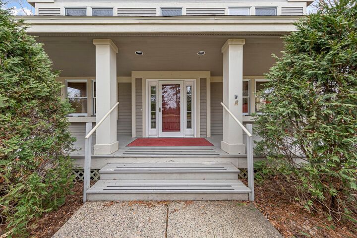 Property Photo: 5680 Endwood Trail MN 55057