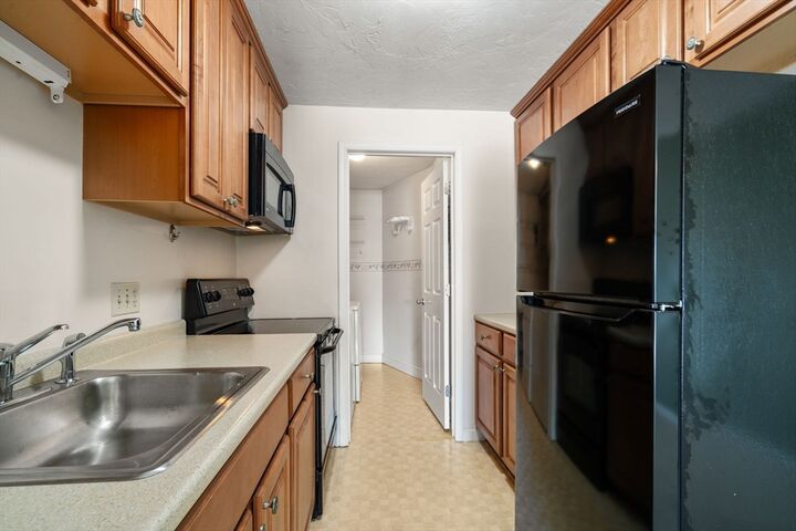 Property Photo:  1205 Grafton Street 31  MA 01604 