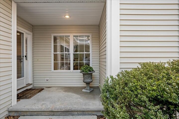 Property Photo: 101 Orchard Meadow Dr 59 MA 01545
