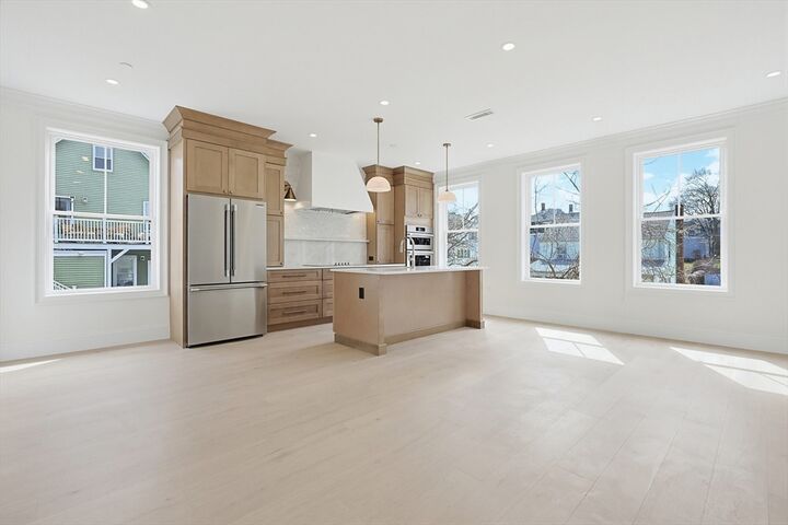 Property Photo: 257R Market Street A MA 02135