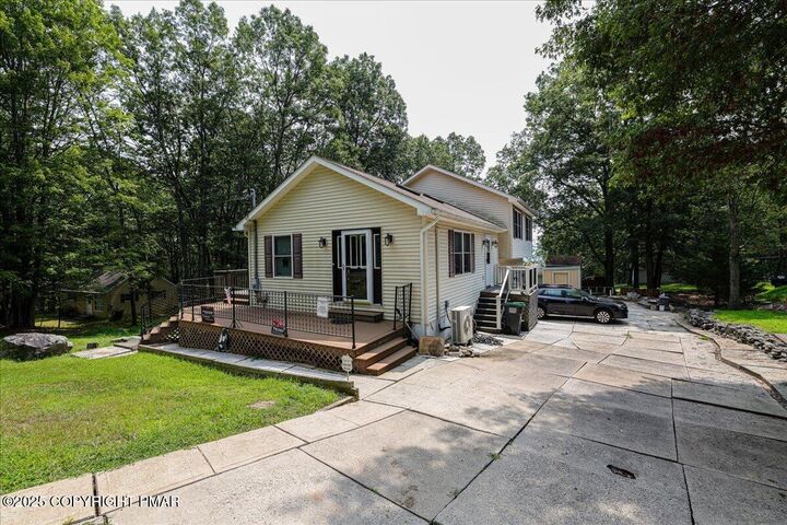 Property Photo:  110 Carol Road  PA 18302 