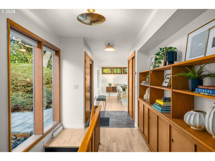 Property Photo:  1663 SW Westwood Dr  OR 97239 