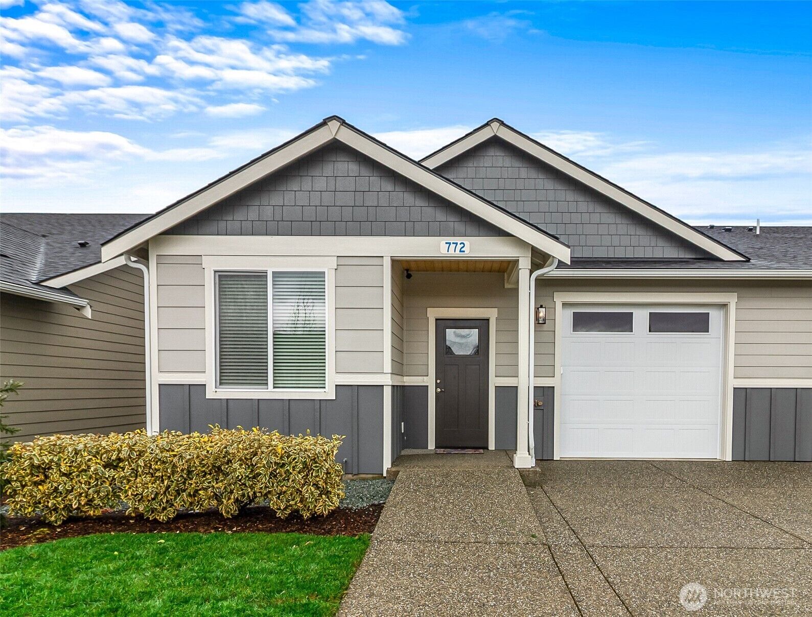 Property Photo: 772 Parkland Loop WA 98284