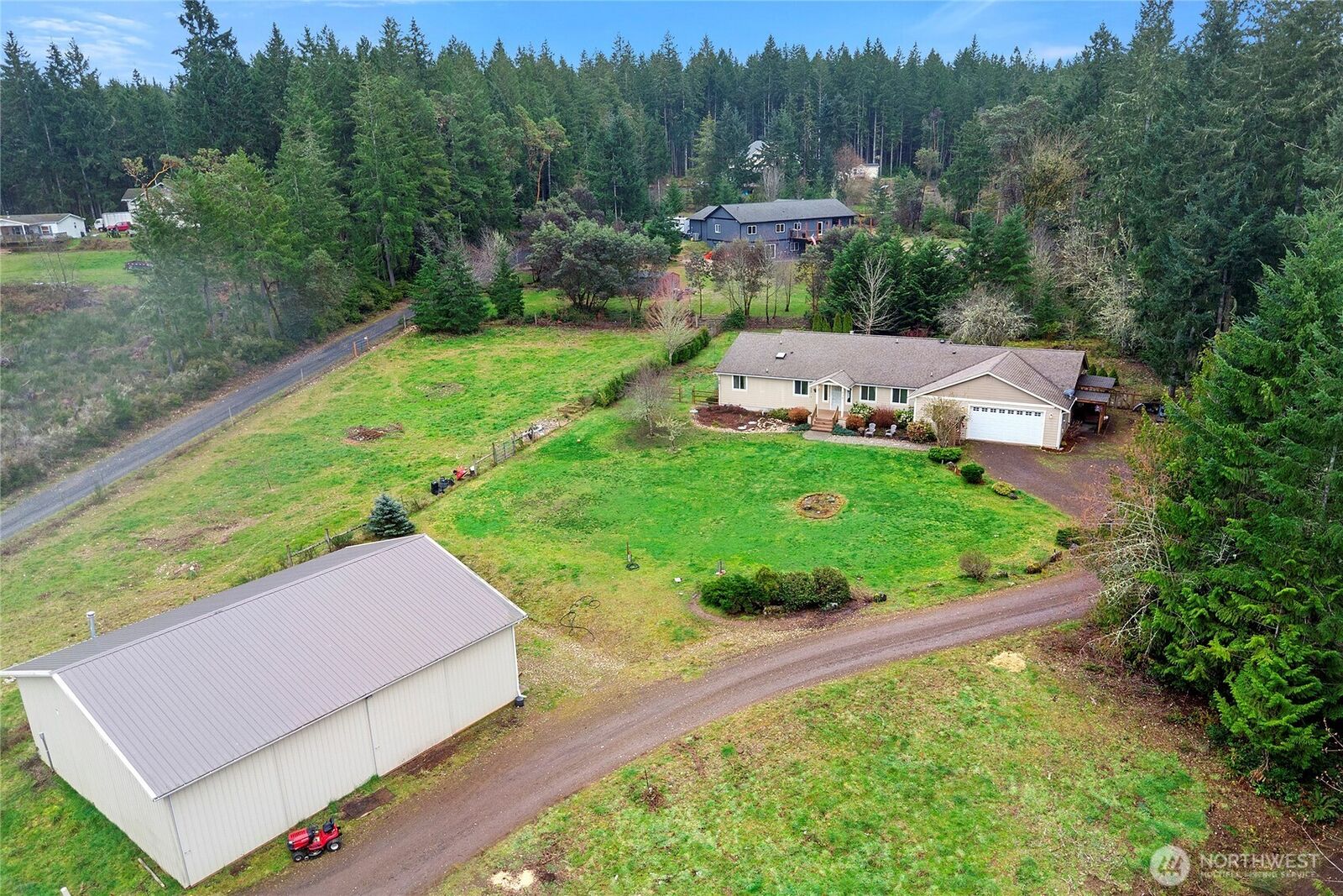 Property Photo: 606 206 Avenue NW WA 98349
