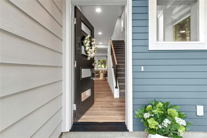 Property Photo:  118  171st Place SW B  WA 98012 