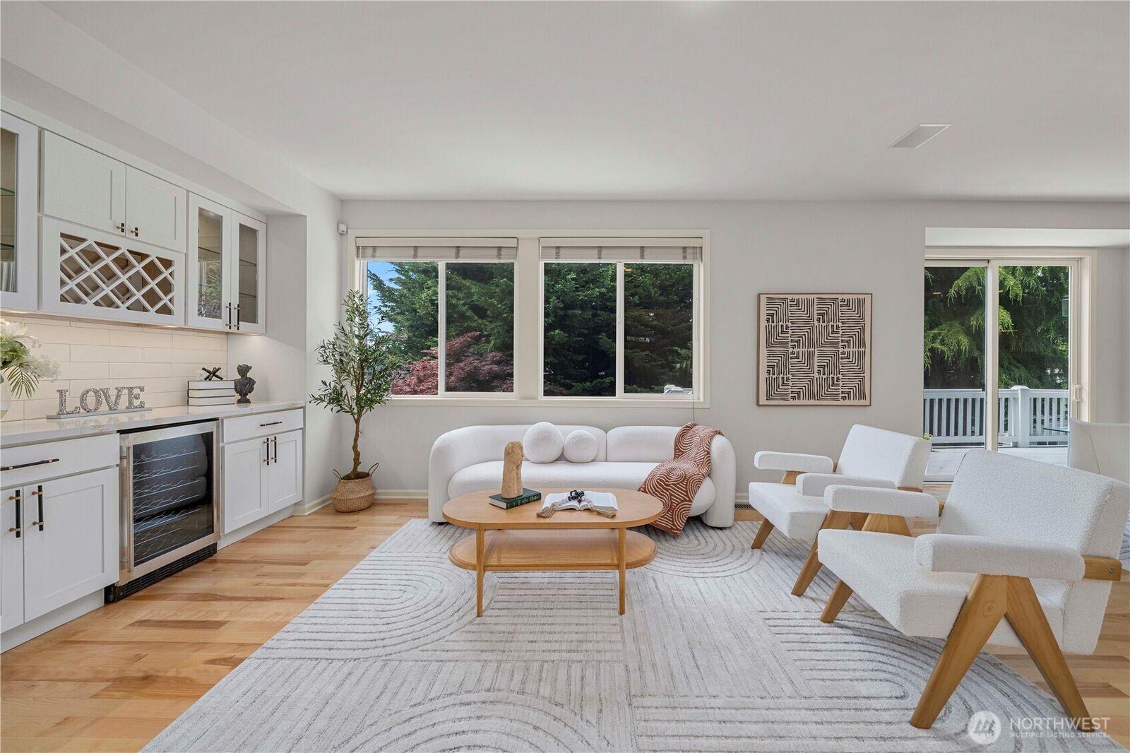 Property Photo: 11433 80th Avenue NE WA 98034