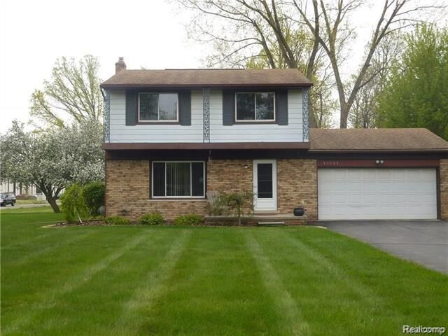 Property Photo:  16931 Edwards Avenue  MI 48076 