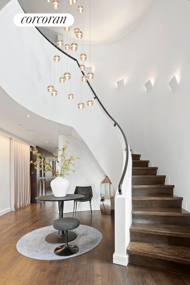 Property Photo:  333 W 14th Street Ph  NY 10014 